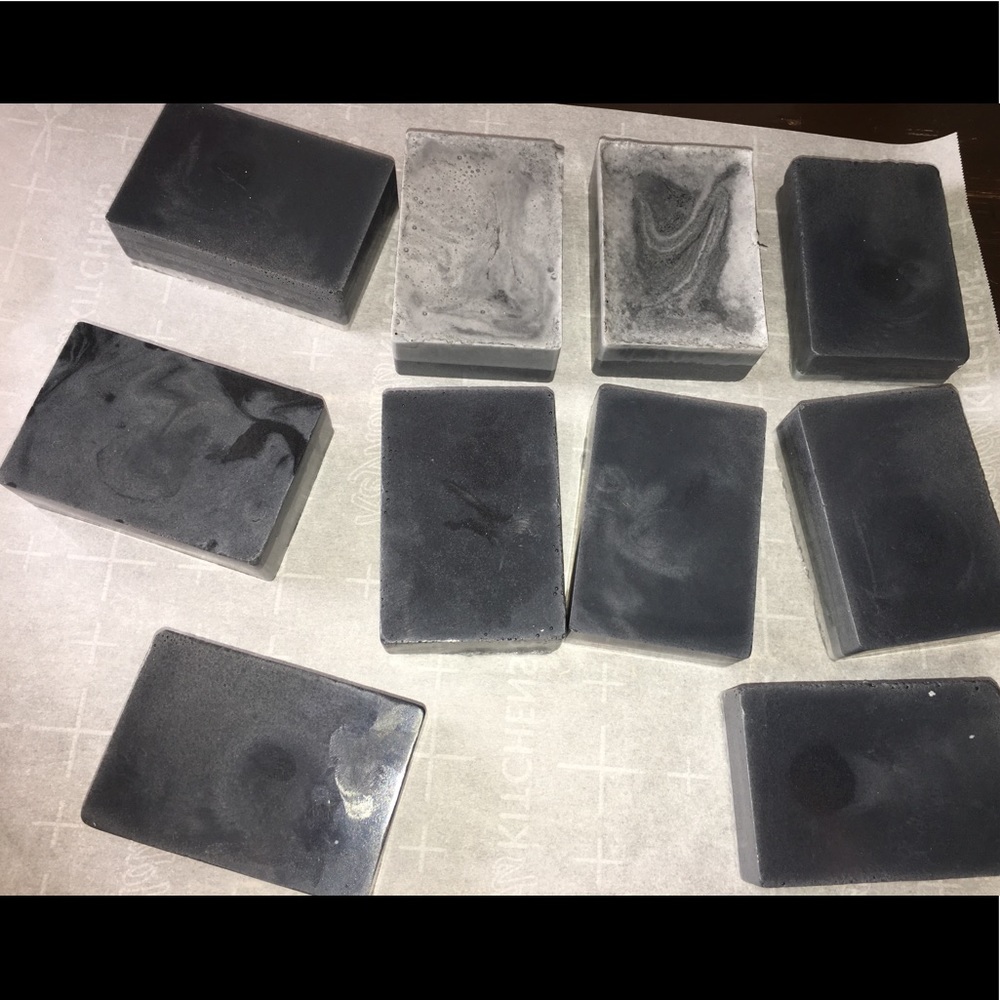 Tea tree charcoal facial soap bar